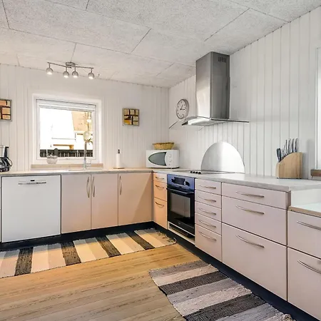 Med Udsigt Over Vesterhavet Sj1003